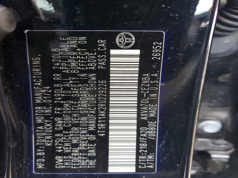 2024 Toyota Camry le