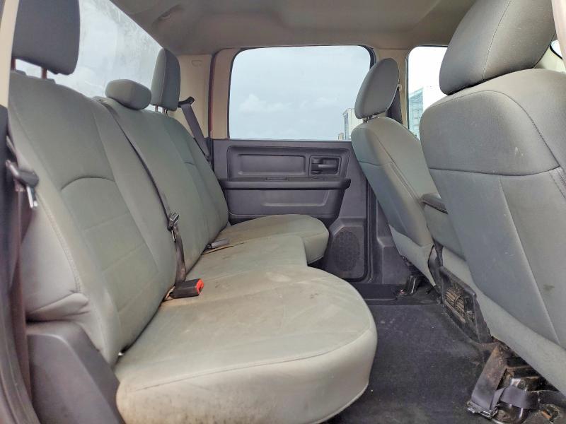 2015 Ram Trucks 1500 st