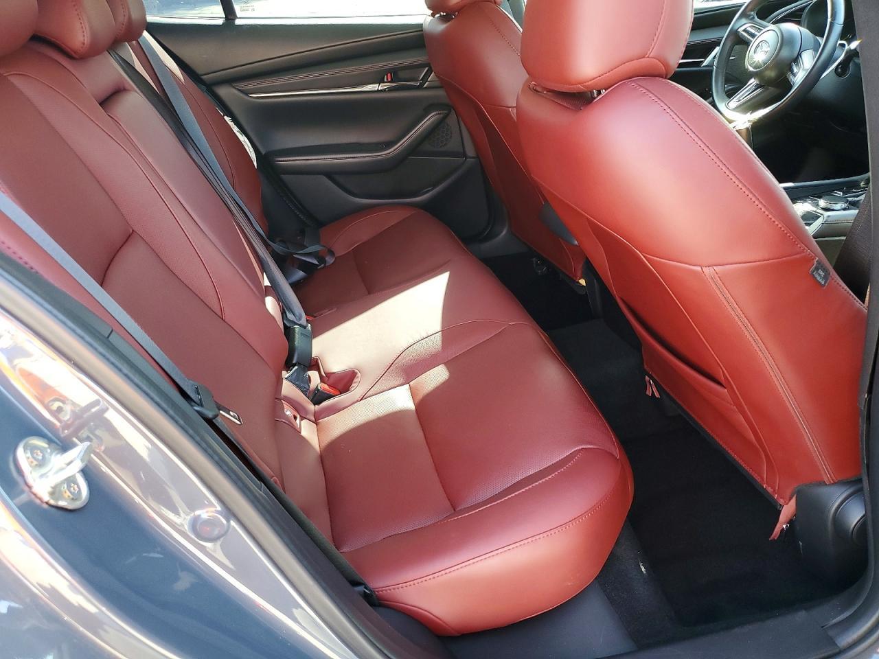 2023 Mazda 3 Preferred