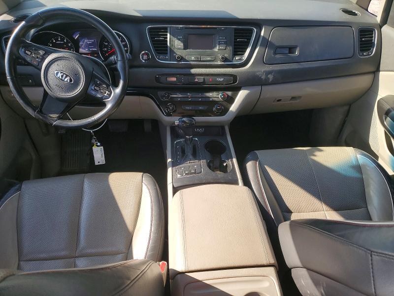 2017 KIA Sedona lx