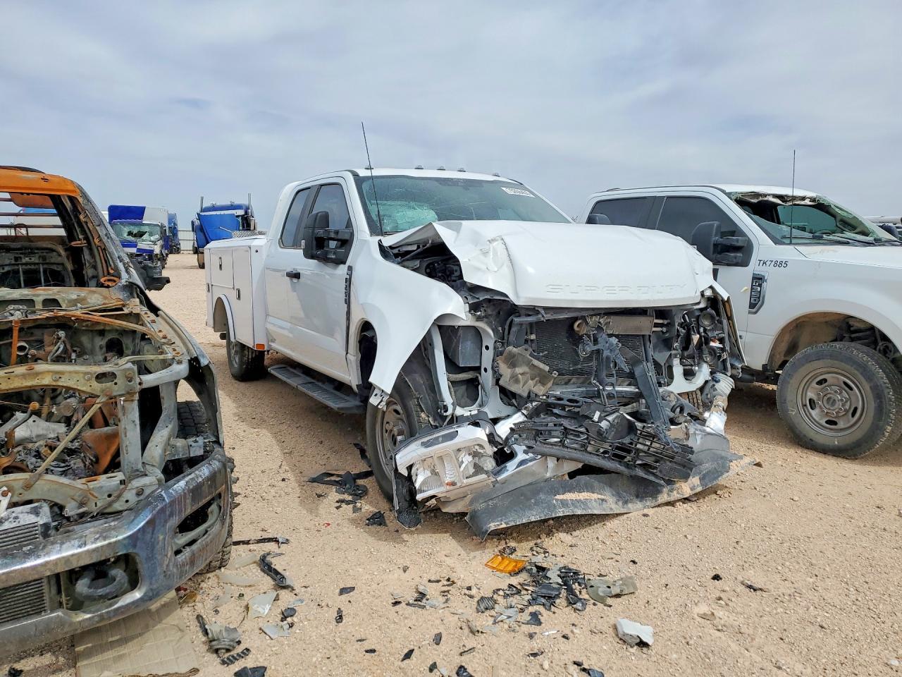 2025 Ford F250 Super Duty Utility / Service Truck