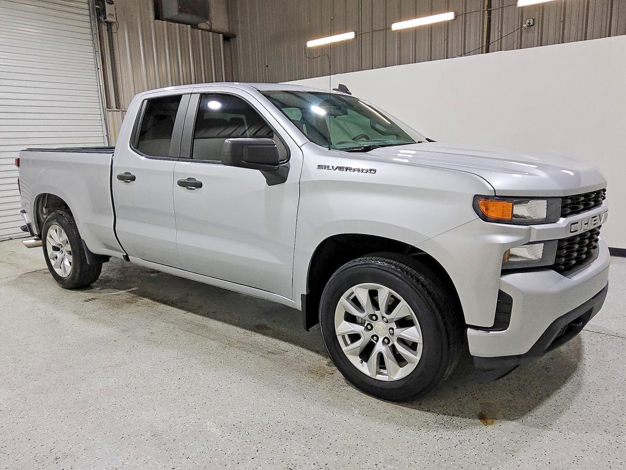 2020 Chevrolet Silverado C1500 Custom