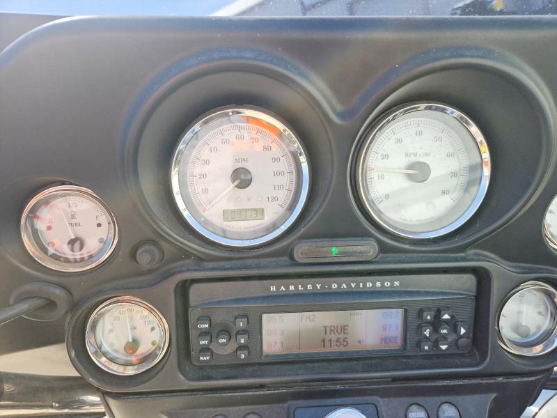 2011 Harley-Davidson Flhxxx