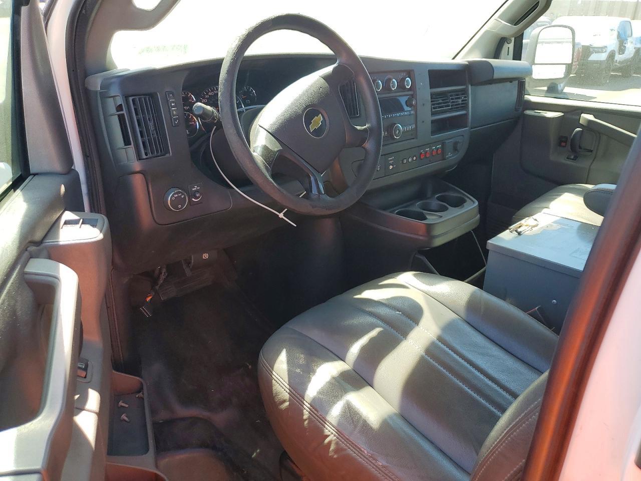 2016 Chev Rolet Express 2500 Cargo Utility / Service Van