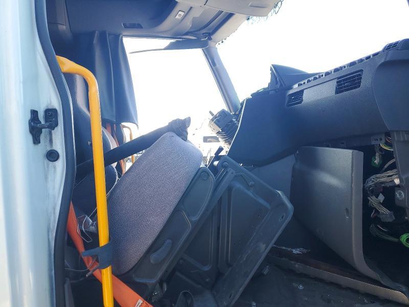 2021 International LT625-Semi Truck