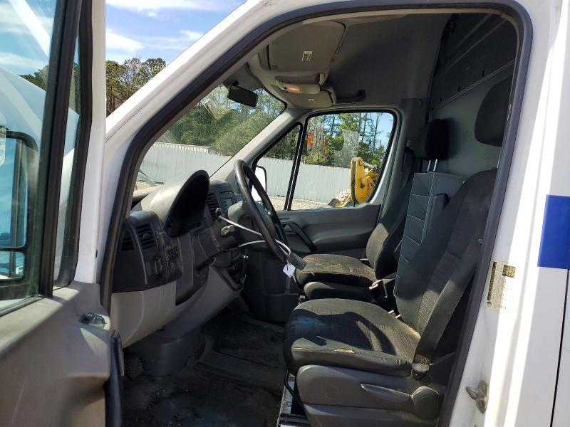 2014 Freightliner Sprinter 2500 Utility / Service van