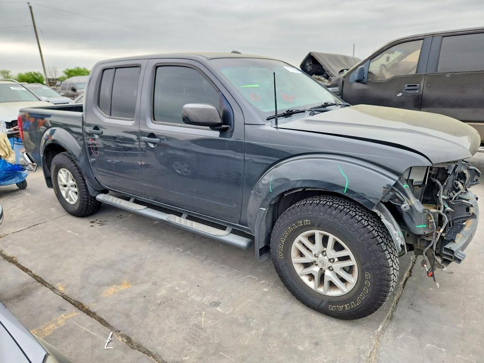 2015 Nissan Frontier s