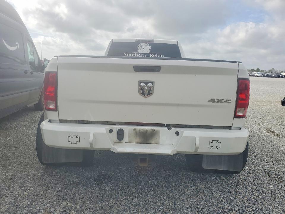 2015 Dodge RAM 3500 ST