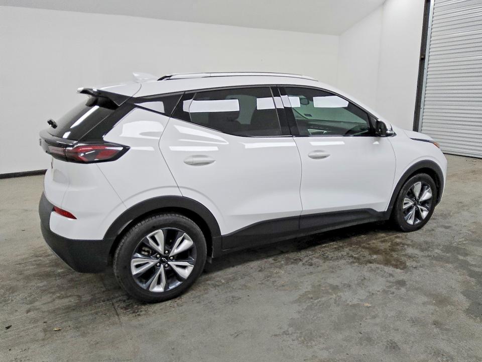 2022 Chevrolet Bolt euv lt