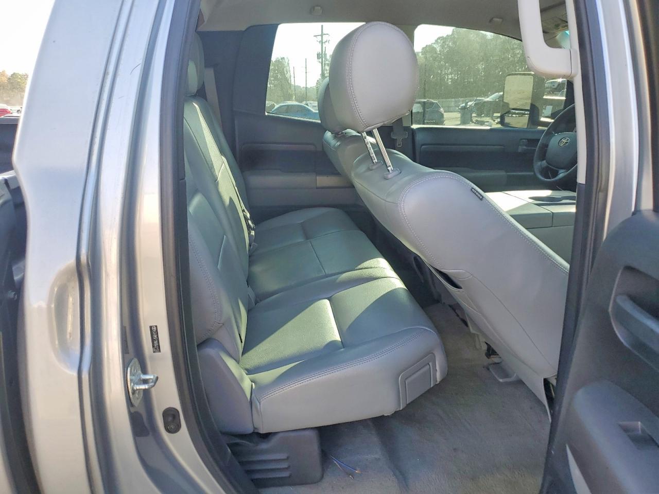 2010 Toyota Tundra Grade