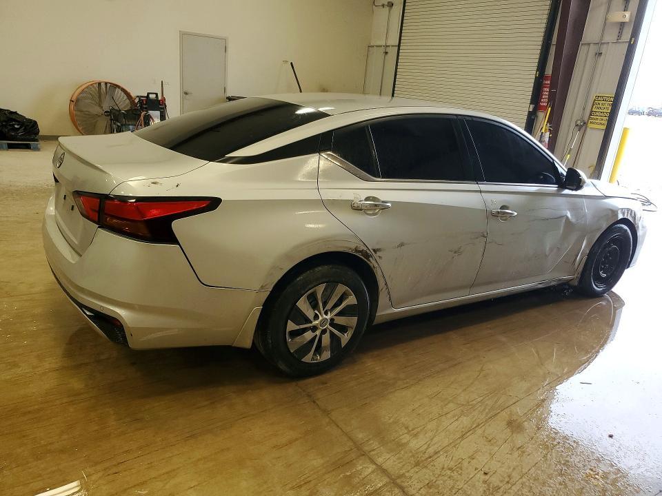 2023 Nissan Altima 2.5 s