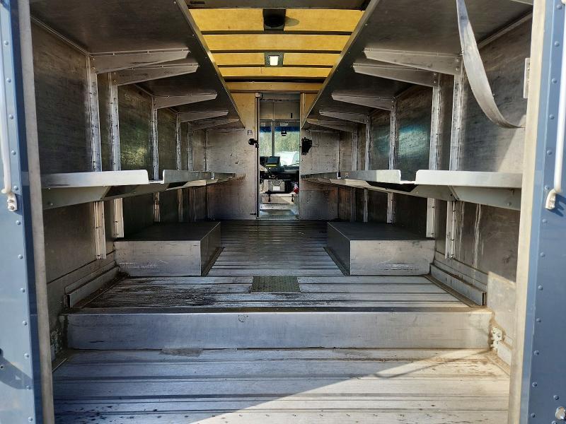 2021 Freightliner MT45G Chassis Delivery Truck