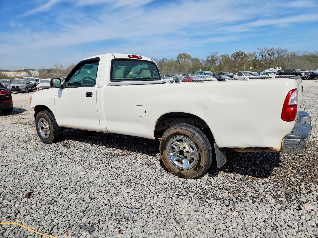 2005 Toyota Tundra Base