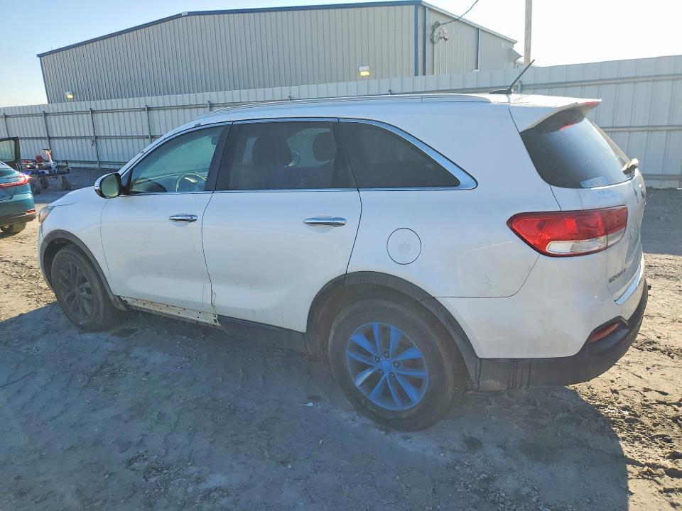 2016 KIA Sorento lx V6