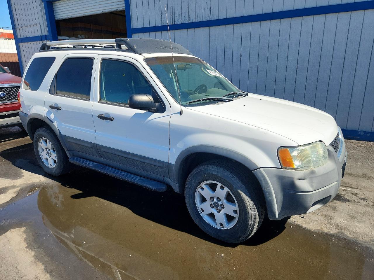 2004 Ford Escape xlt