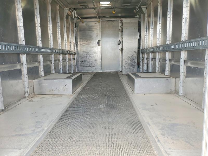 2013 Freightliner MT45 Chassis Delivery Truck