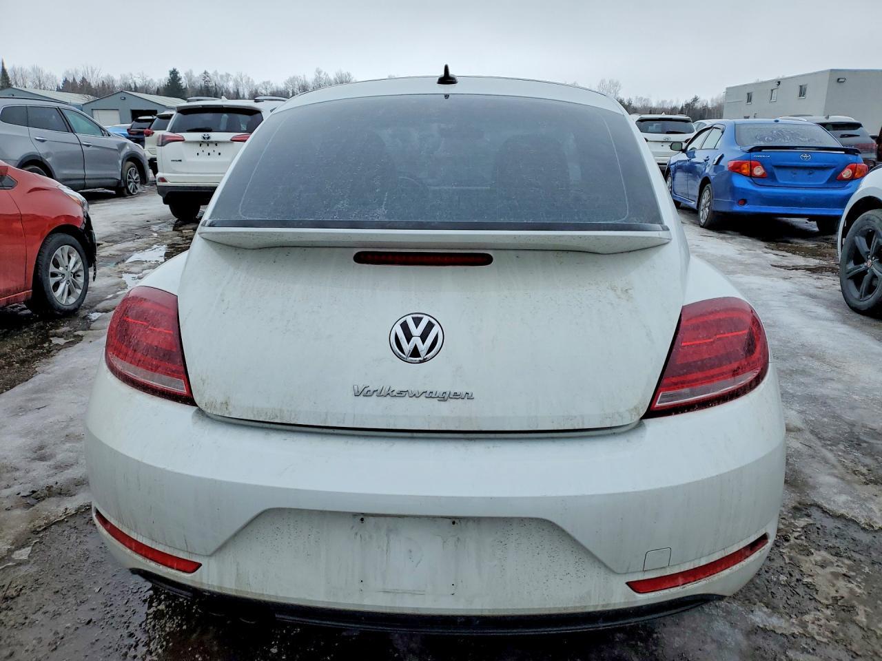 2017 Volkswagen Beetle se