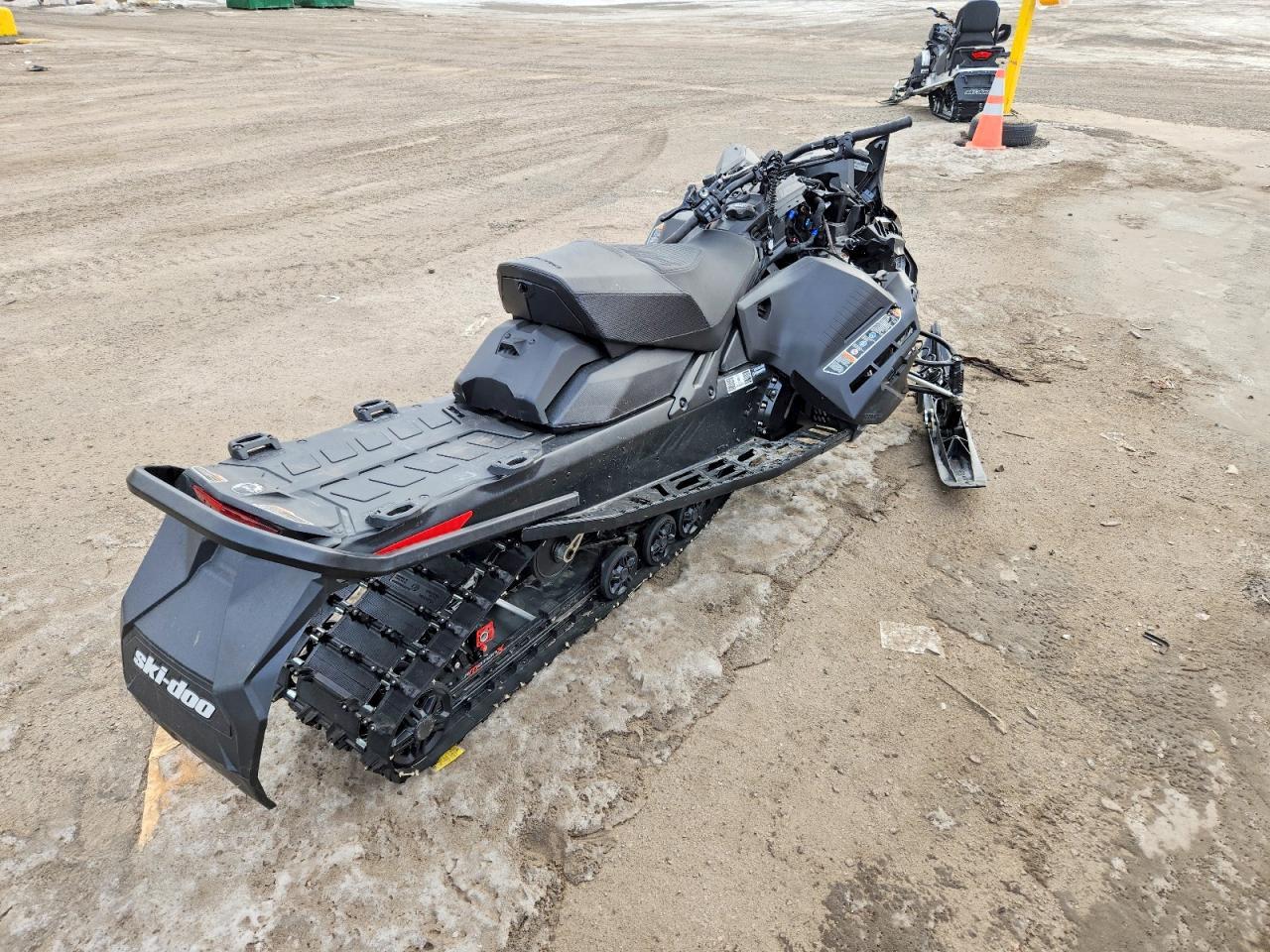 2023 Skidoo Renegade Enduro 900