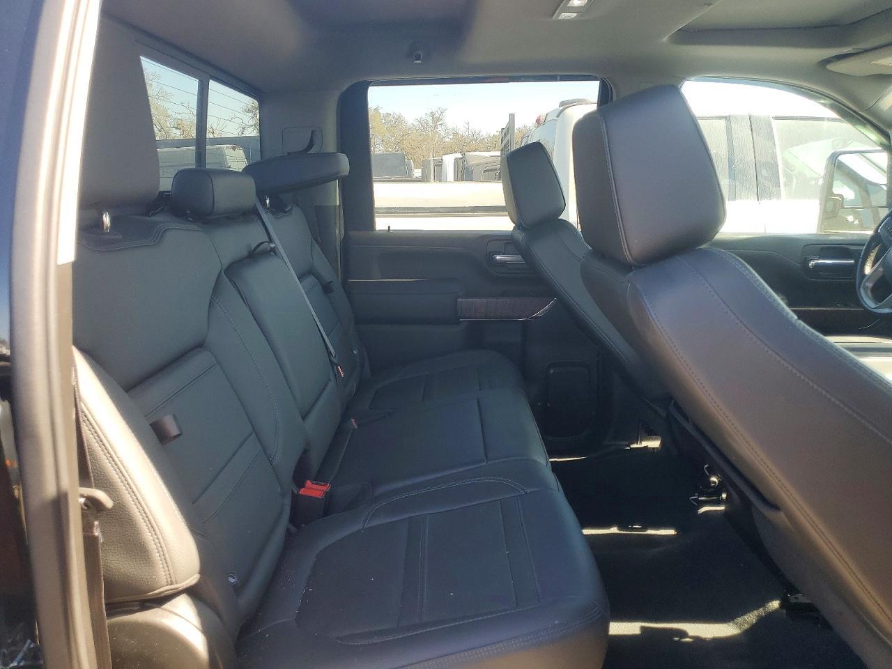 2021 GMC Sierra K2500 Denali