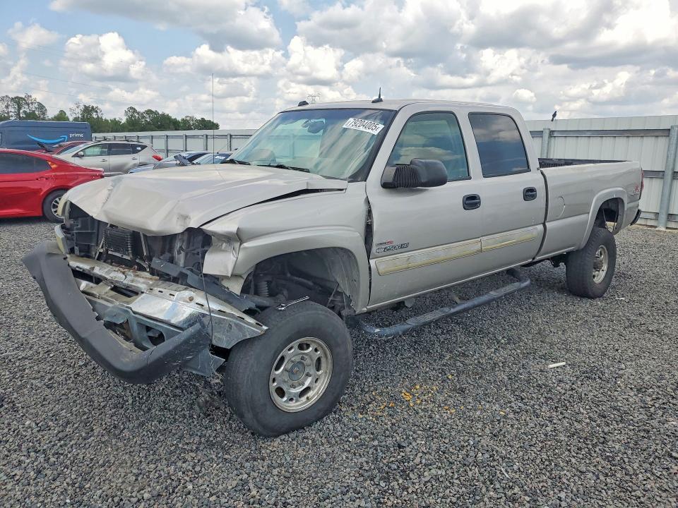 2004 Chevrolet Silverado K2500 Heavy Duty