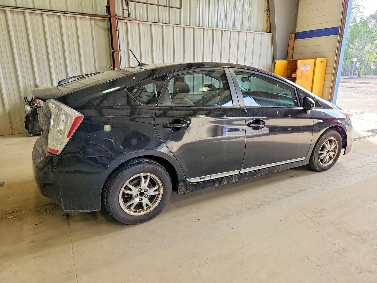2010 Toyota Prius ii
