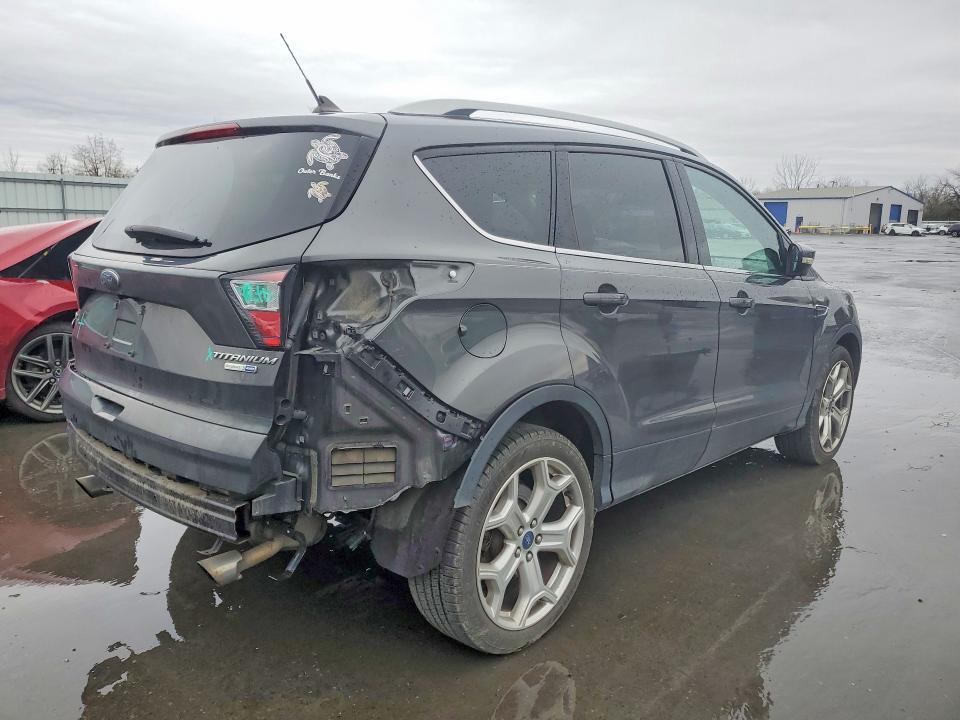 2018 Ford Escape Titanium