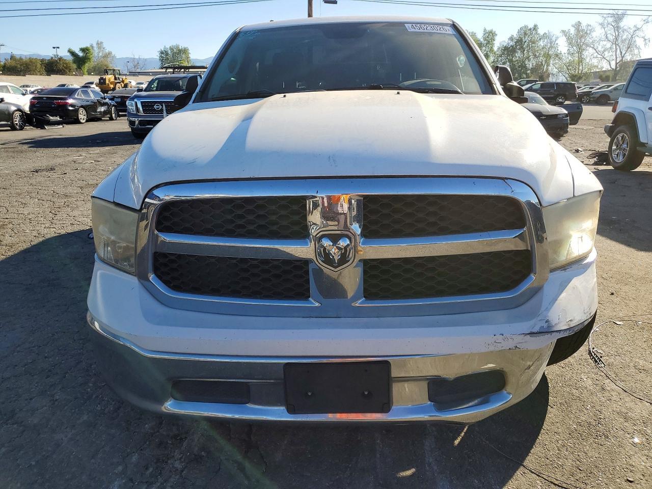 2016 Ram Trucks 1500 ST