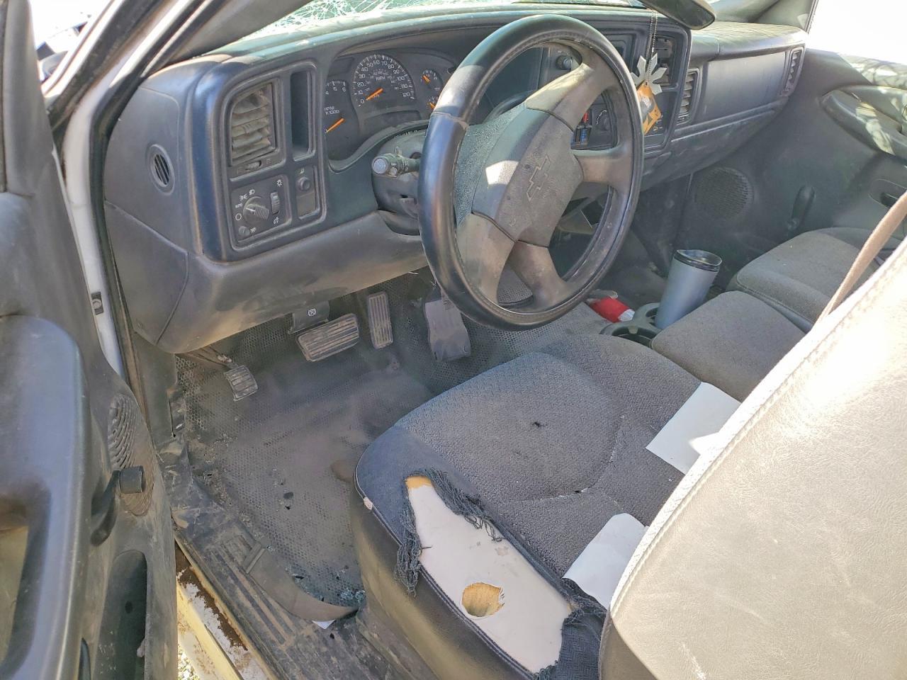 2005 Chevrolet Silverado C2500 Utility / Service Truck