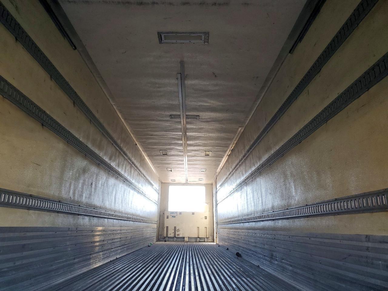 2007 Utility VS2RA Refrigerated Van Trailer