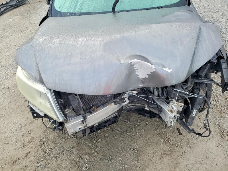 2016 Nissan Pathfinder s