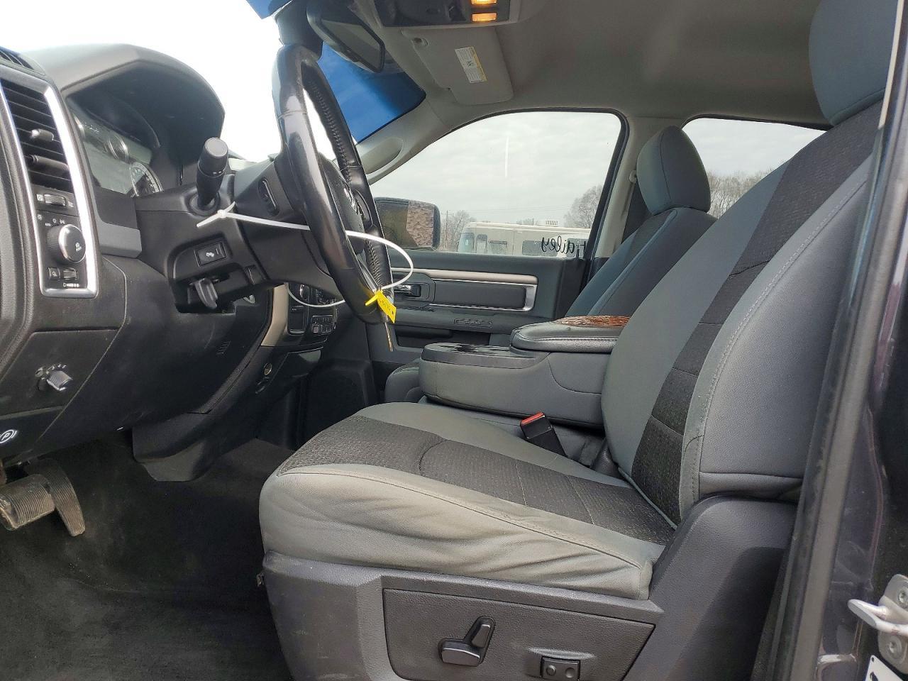 2013 Dodge RAM 2500 SLT