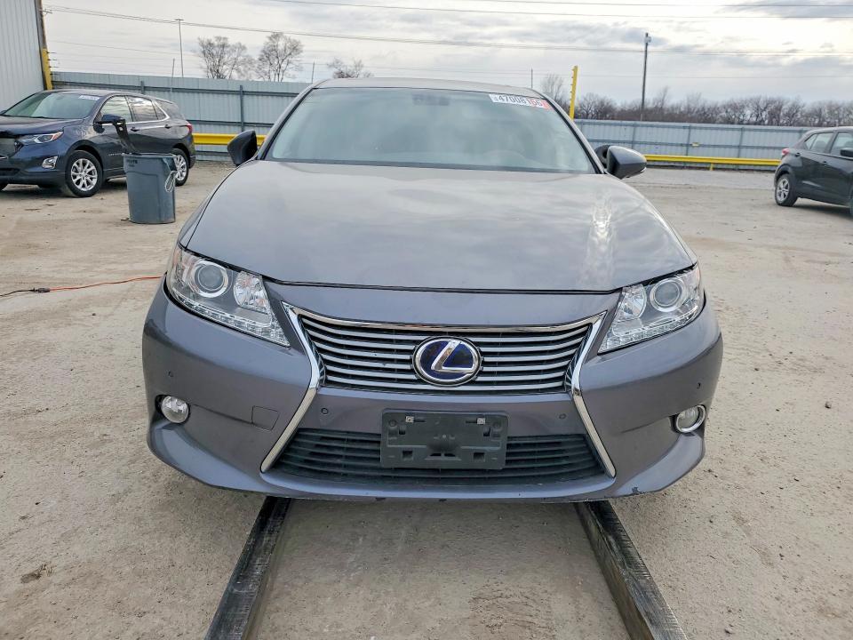 2013 Lexus Es 300h Base