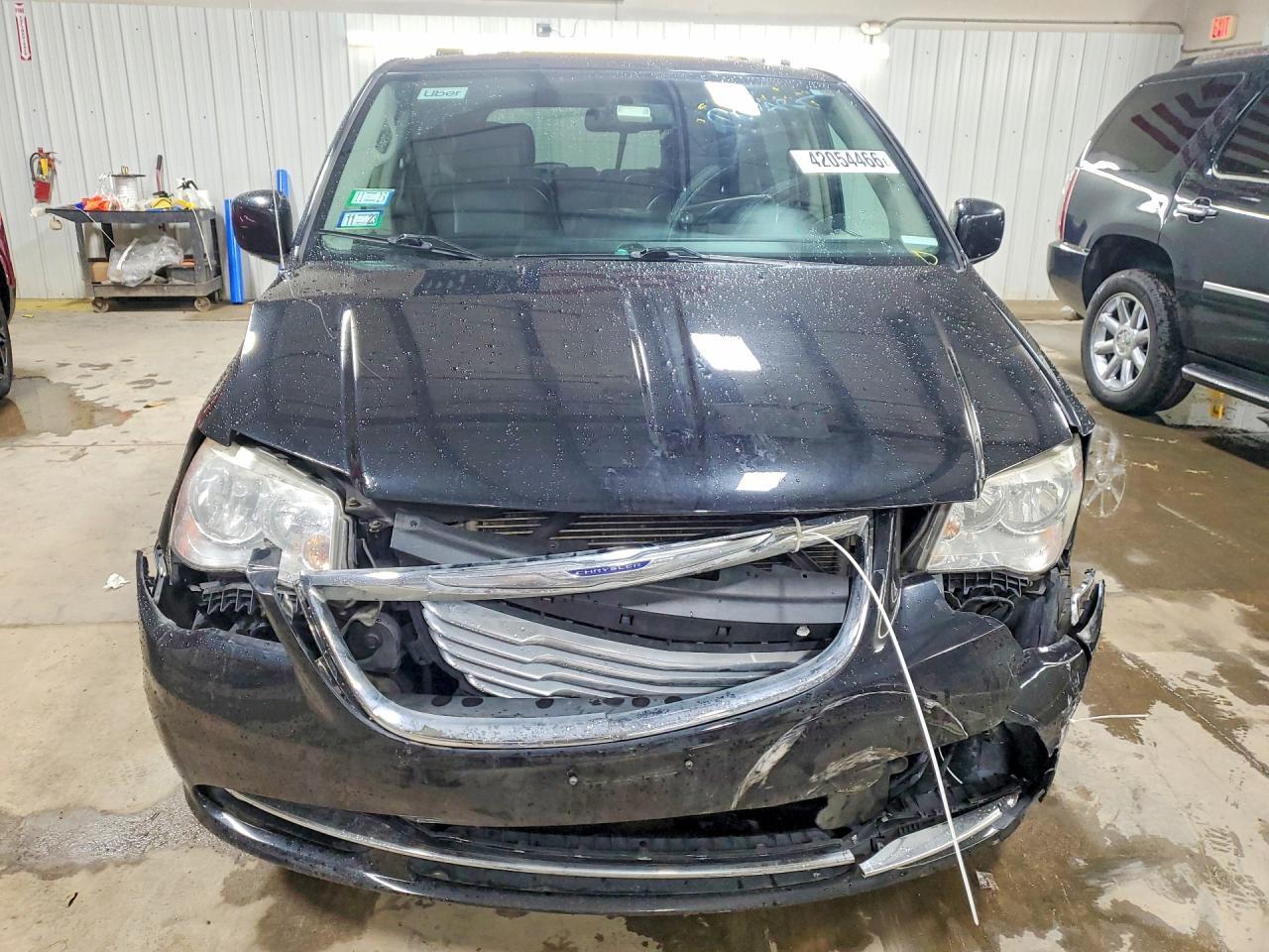 2014 Chrysler Town & Country Touring