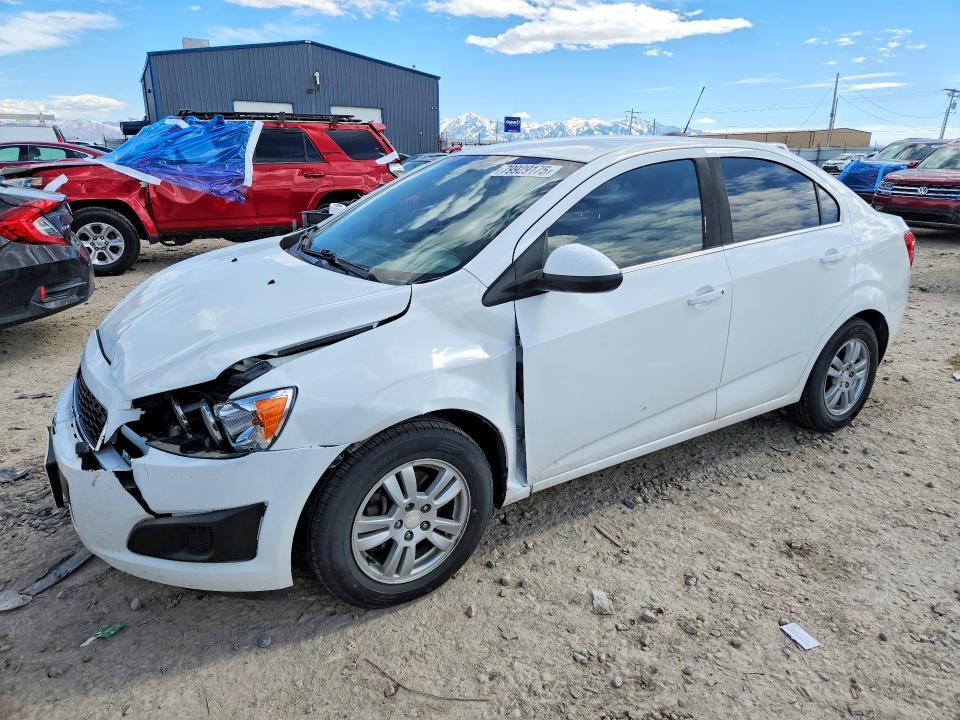 2016 Chevrolet Sonic lt