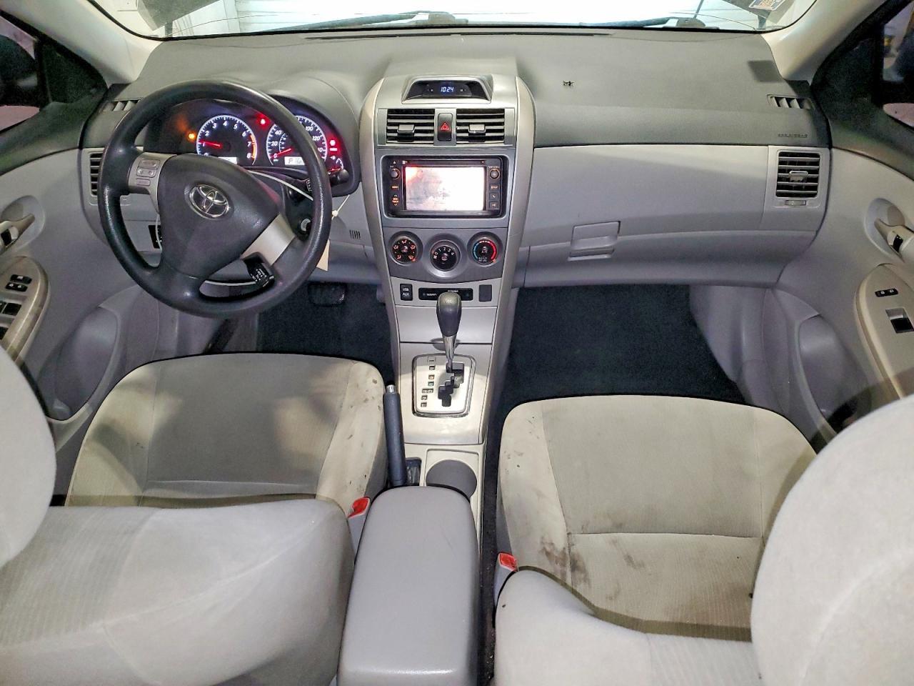 2013 Toyota Corolla le