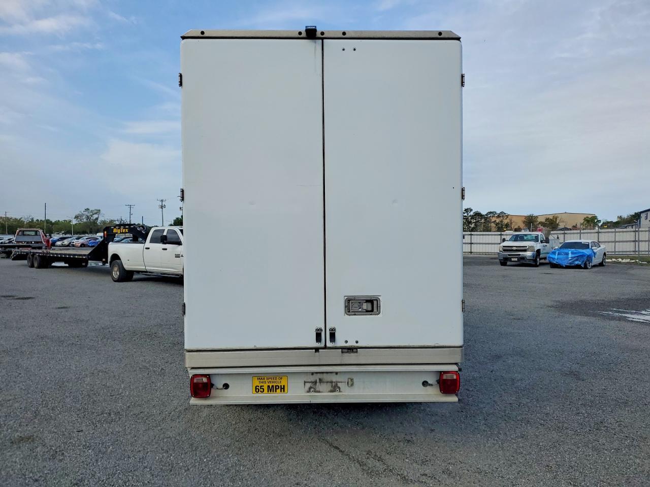 2020 Ford Transit Delivery Truck