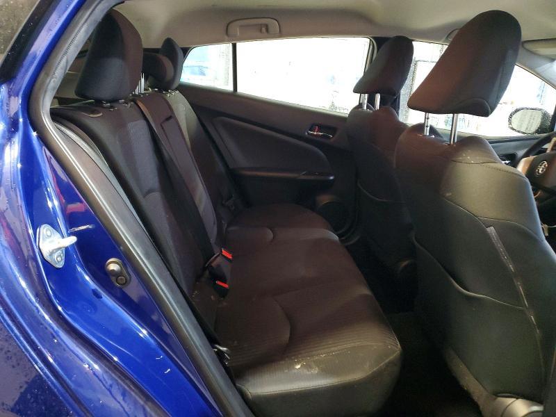 2018 Toyota Prius two