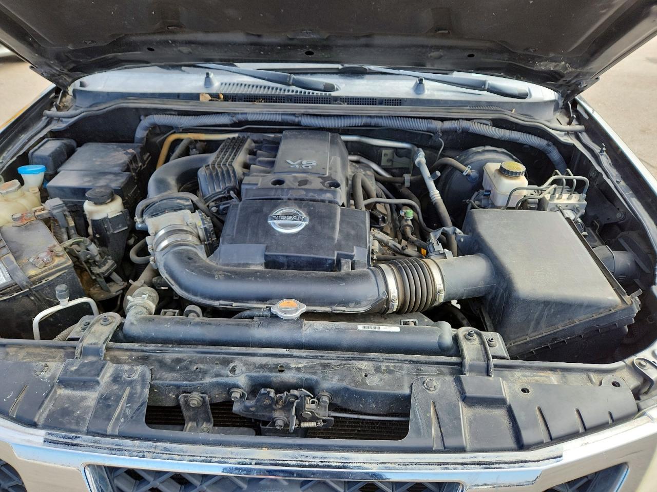 2012 Nissan Frontier SV V6