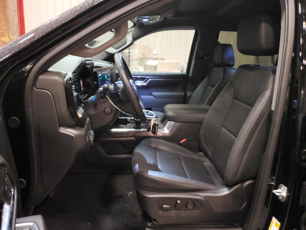 2025 Chevrolet Silverado K1500 LTZ