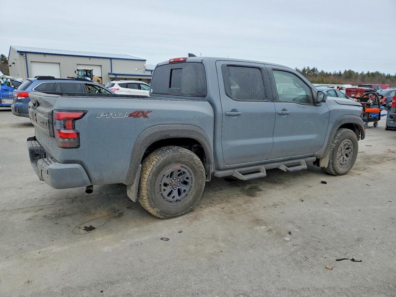 2025 Nissan Frontier PRO-4X