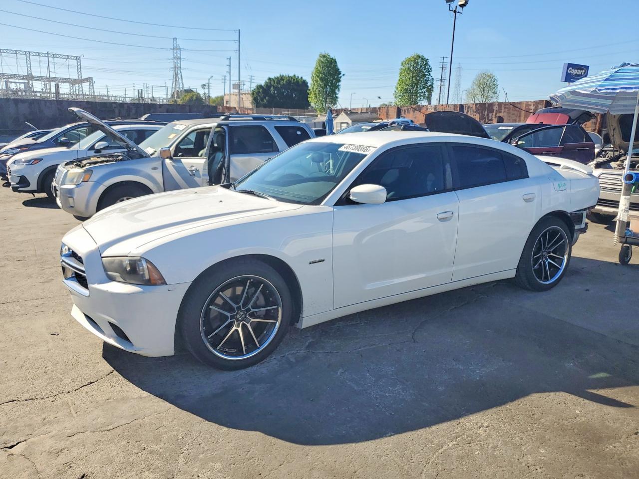 2013 Dodge Charger r