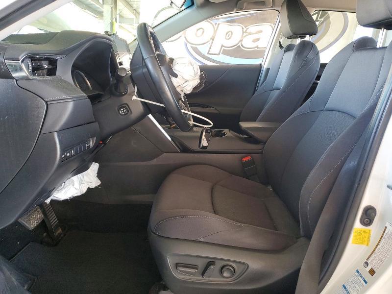 2021 Toyota Venza le