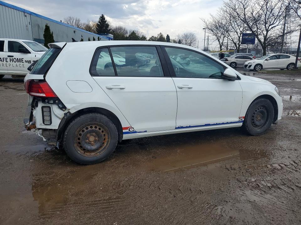 2019 Volkswagen Golf s
