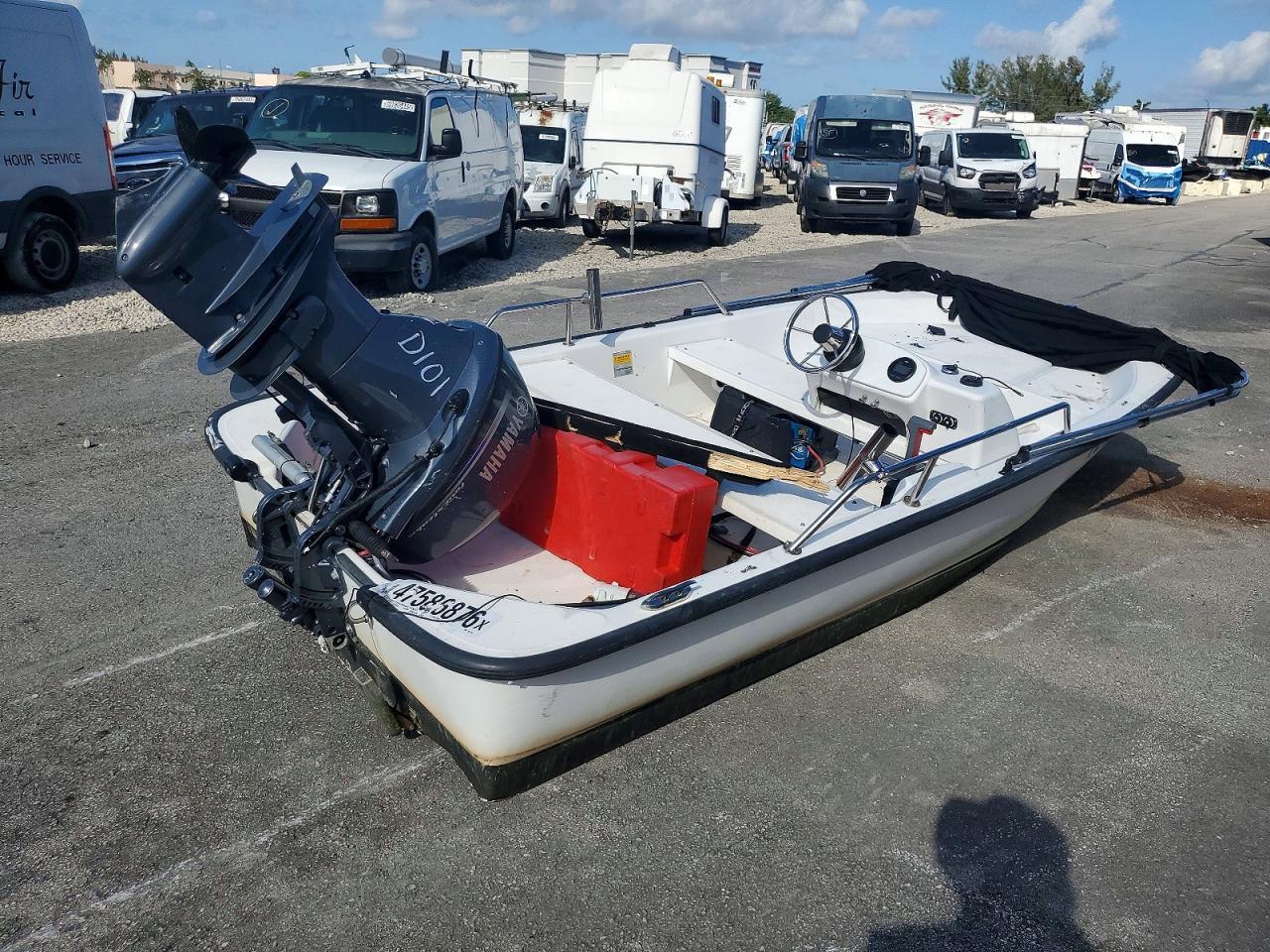 2001 BWC 2001 7ZDX UNK-Boat Trailer