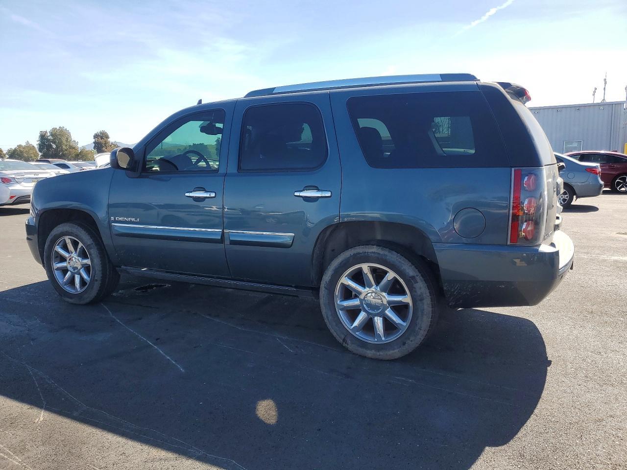2007 GMC Yukon Denali