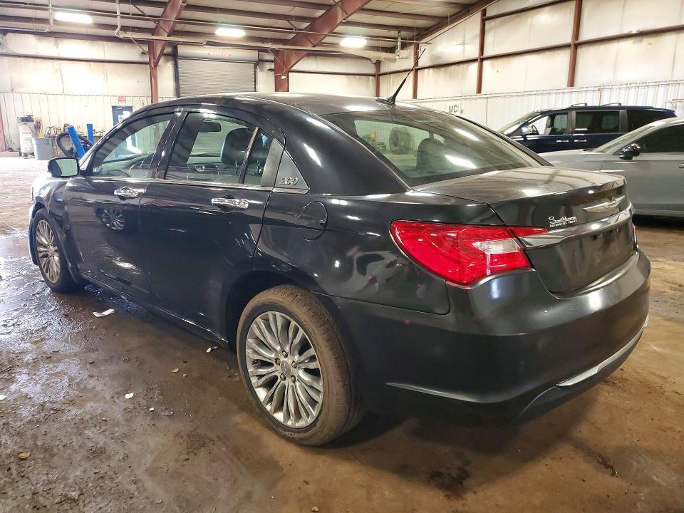 2011 Chrysler 200 Limited