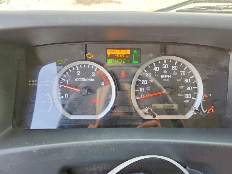 2022 Isuzu NPR HD