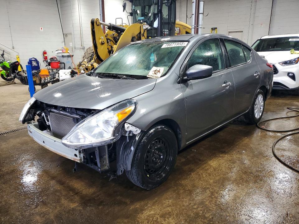 2019 Nissan Versa sv
