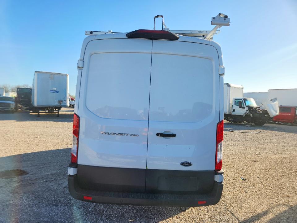 2021 Ford Transit 250 Delivery van