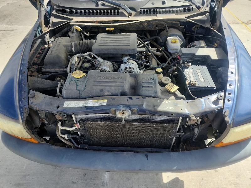 2003 Dodge Dakota Quad Sport